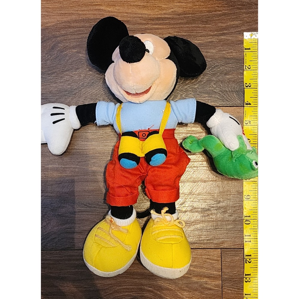 Disney Store Exclusive Mickey Mouse Plush Beanbag Tourist Explorer Outfit AS IS - Picture 2 of 4